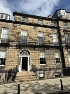 8 Coates Crescent